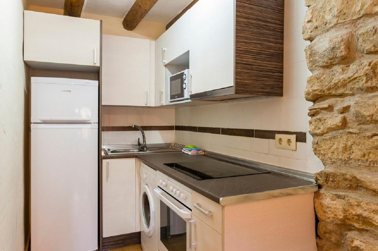 Apartamentos Casa Samper Santa Eulalia de Gállego Quarto foto
